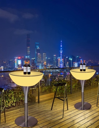 Комплект светящейся мебели Стол+2 стула V8 Комплект светящейся мебели Стол+2 стула V8